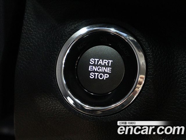 KG Mobility (SsangYong) Very New Tivoli Gasoline 1.5 2WD V3 2022 — фото 23