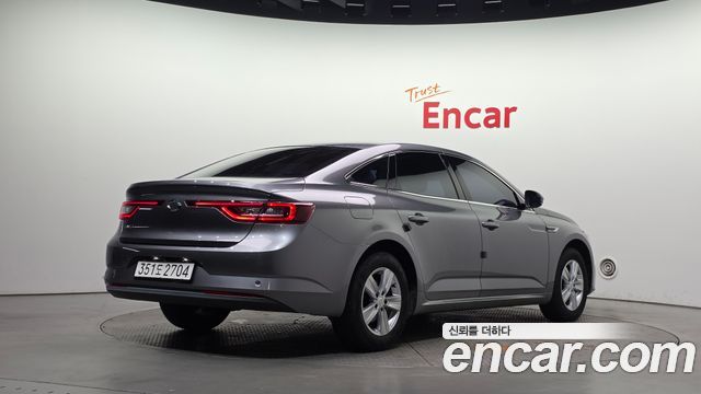 Renault Korea SM6 2.0 LPe SE Plus 2022 — фото 2
