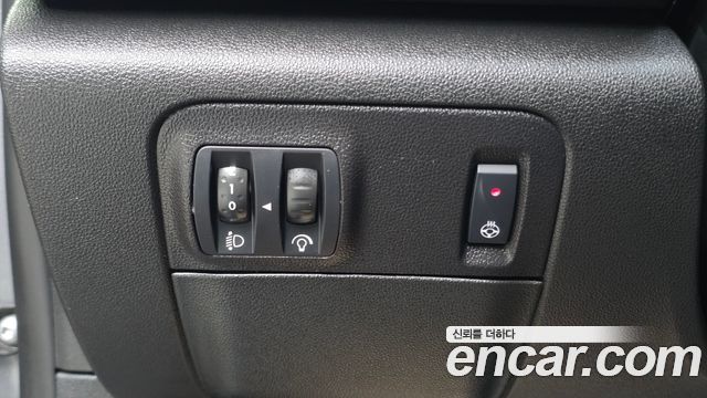 Renault Korea SM6 2.0 LPe SE Plus 2022 — фото 13