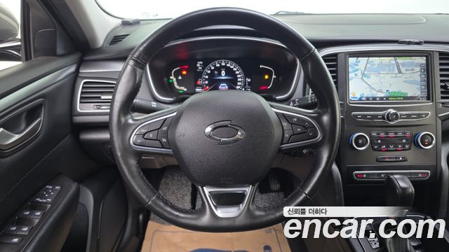 Renault Korea SM6 2.0 LPe SE Plus 2022 — фото 14