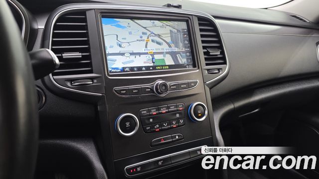 Renault Korea SM6 2.0 LPe SE Plus 2022 — фото 17