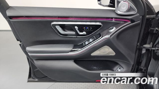 Mercedes-Benz S-Class (W223) S350 d 2022 — фото 24