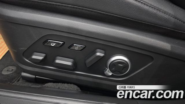 Hyundai Grandeur (GN7) 3.5 LPG 2WD Exclusive 2025 — фото 31
