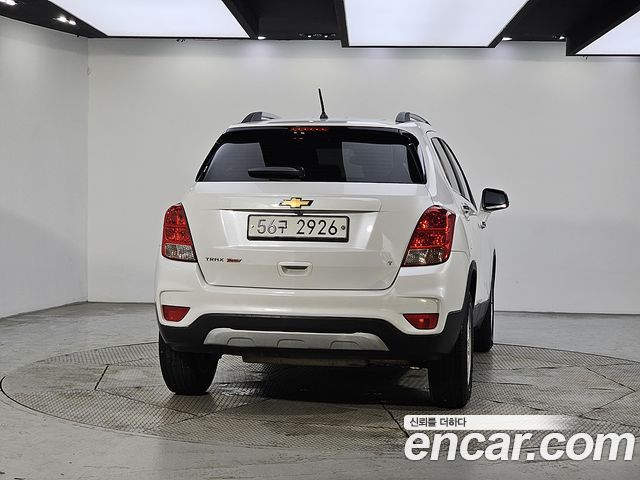 Chevrolet Trax 1.4 LT 2017 — фото 3