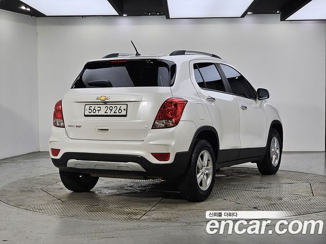 Chevrolet Trax 1.4 LT 2017 — фото 4