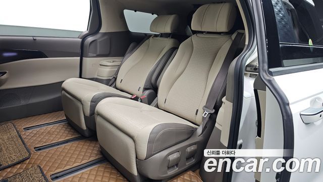 Kia Carnival (IV) Diesel 7-Seater Signature 2023 — фото 28