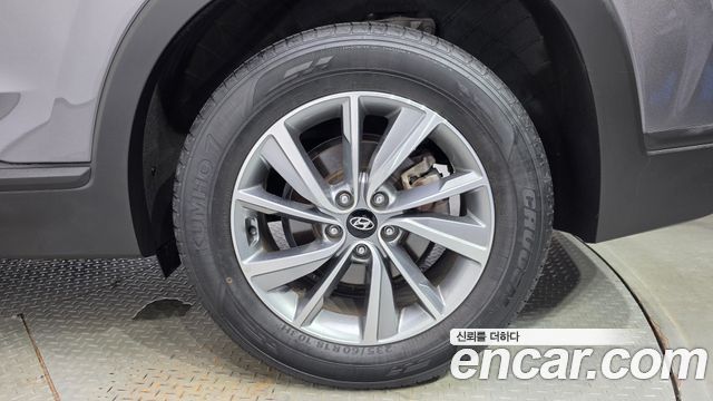Hyundai Santa Fe (TM) Gasoline 2.0T 2WD Premium 2019 — фото 27