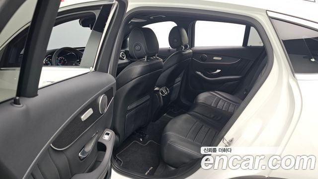 Mercedes-Benz GLC-Class (X253) GLC300 4MATIC Premium Coupe 2021 — фото 16