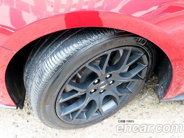 Ford Mustang Coupe 2018 — фото 21