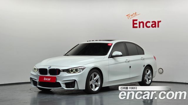 BMW 3 Series (F30) 320i