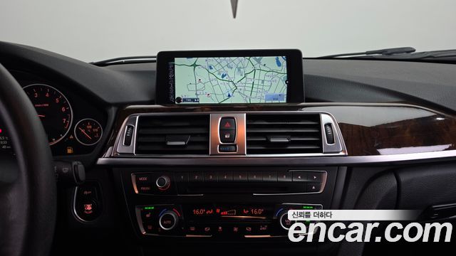 BMW 3 Series (F30) 320i 2013 — фото 13