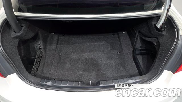 BMW 3 Series (F30) 320i 2013 — фото 17