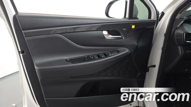 Hyundai Santa Fe Diesel 2.2 2WD Prestige 2021 — фото 24