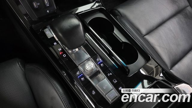 Kia K7 Premier 3.0 LPI Prestige 2020 — фото 9