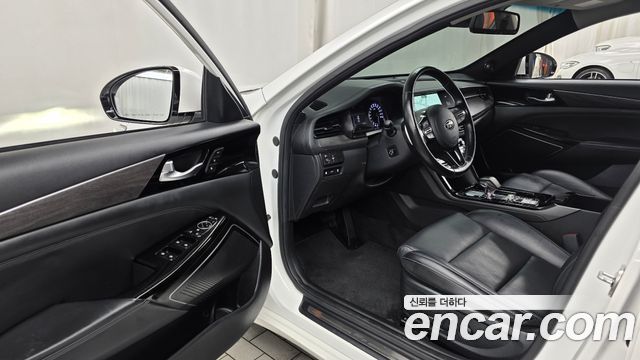 Kia K7 Premier 3.0 LPI Prestige 2020 — фото 10