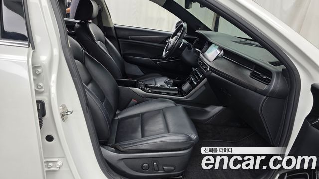 Kia K7 Premier 3.0 LPI Prestige 2020 — фото 11