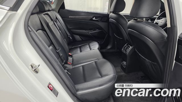 Kia K7 Premier 3.0 LPI Prestige 2020 — фото 12
