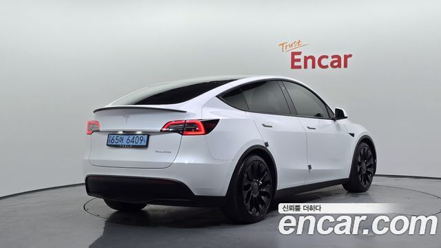Tesla Model Y Performance AWD 2021 — фото 2