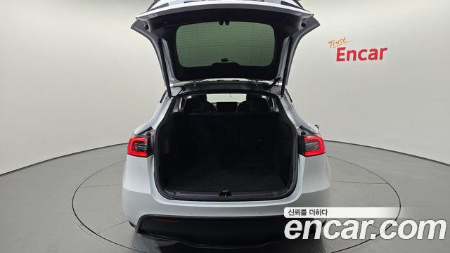 Tesla Model Y Performance AWD 2021 — фото 20