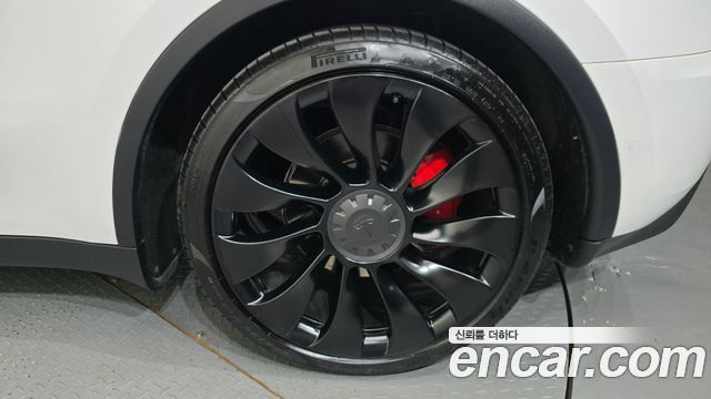 Tesla Model Y Performance AWD 2021 — фото 21
