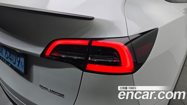 Tesla Model Y Performance AWD 2021 — фото 23