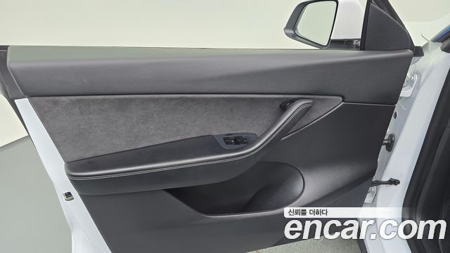 Tesla Model Y Performance AWD 2021 — фото 24