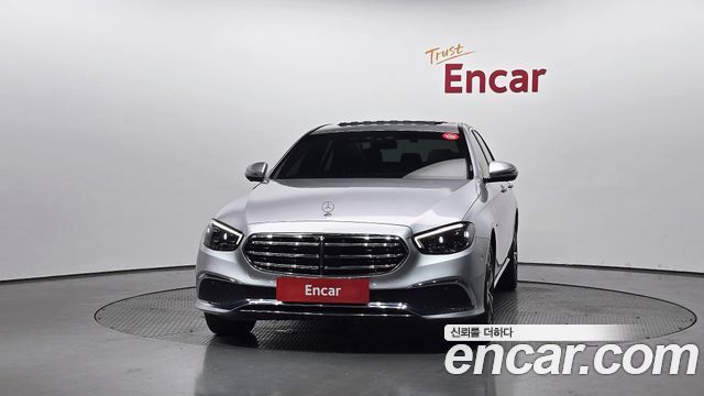 Mercedes-Benz E-Class (W213) E300e 4MATIC Exclusive 2021 — фото 3