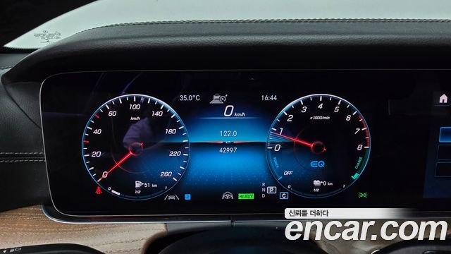 Mercedes-Benz E-Class (W213) E300e 4MATIC Exclusive 2021 — фото 8