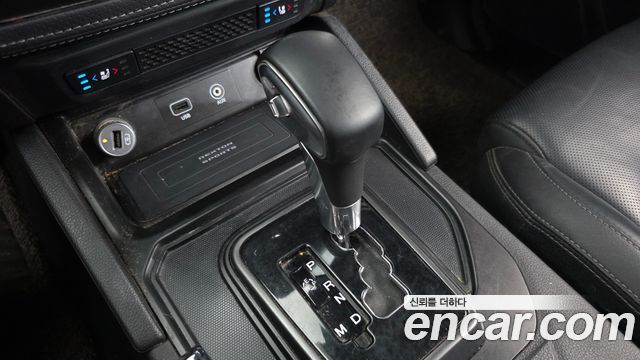 KG Mobility (SsangYong) Rexton Sports Khan Diesel 2.2 2WD Noblesse 2021 — фото 9