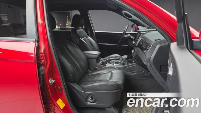 KG Mobility (SsangYong) Rexton Sports Khan Diesel 2.2 2WD Noblesse 2021 — фото 11