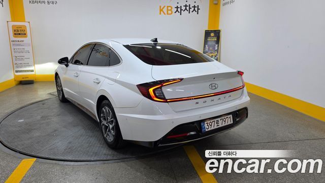 Hyundai Sonata (DN8) 2.0 Premium Plus 2022 — фото 2