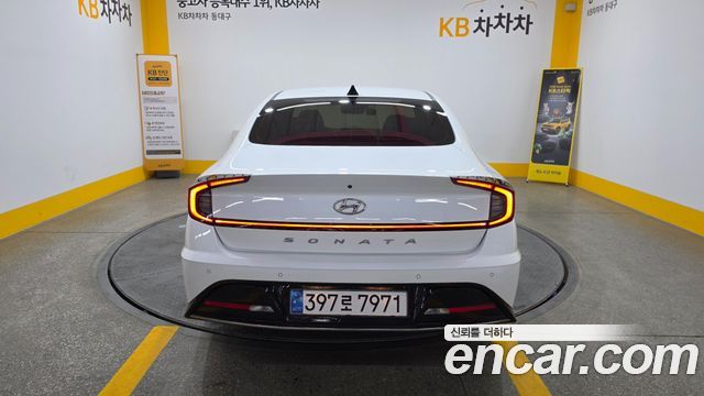 Hyundai Sonata (DN8) 2.0 Premium Plus 2022 — фото 4