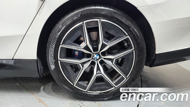 BMW i5 (G60) xDrive 40 M Sport 2025 — фото 21