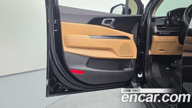 Kia Carnival (IV) Diesel 9-Seater Prestige 2022 — фото 24