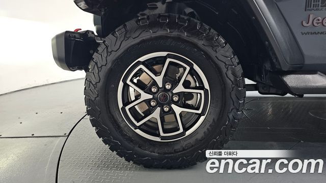Jeep Wrangler (JL) 2.0 Rubicon Power Top 4Door 2024 — фото 5
