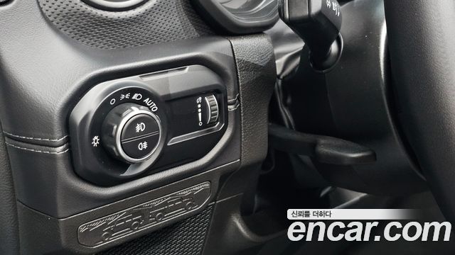 Jeep Wrangler (JL) 2.0 Rubicon Power Top 4Door 2024 — фото 16