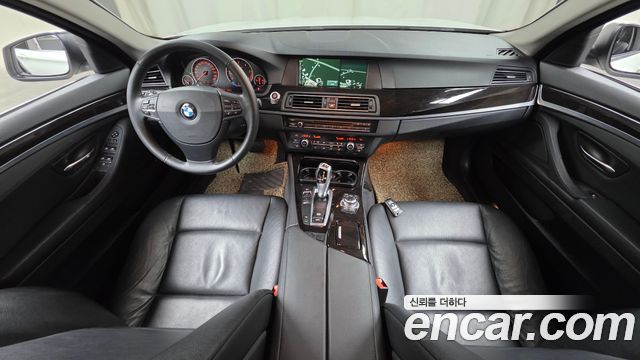 BMW 5 Series (F10) 520d 2013 — фото 7