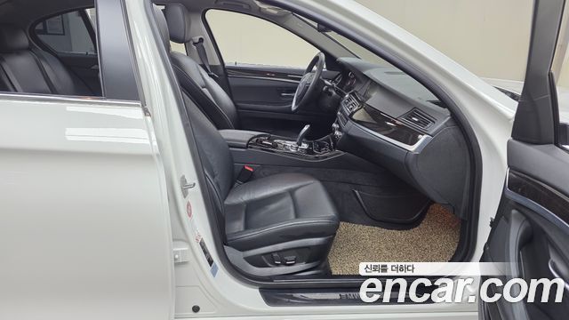 BMW 5 Series (F10) 520d 2013 — фото 11