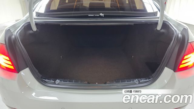 BMW 5 Series (F10) 520d 2013 — фото 19