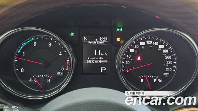 Jeep Grand Cherokee 3.0 Diesel Overland WK2 2013 — фото 8
