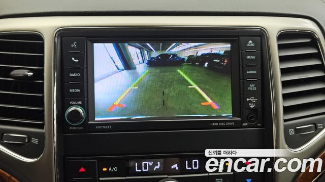 Jeep Grand Cherokee 3.0 Diesel Overland WK2 2013 — фото 23