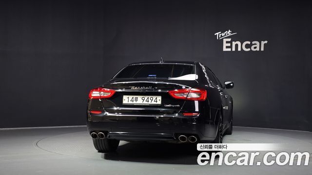 Maserati Quattroporte 3.0 Diesel 2015 — фото 4