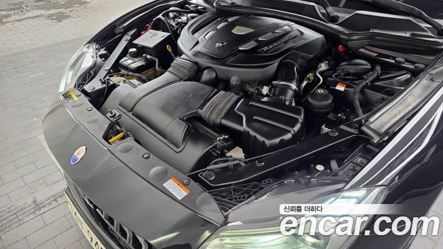 Maserati Quattroporte 3.0 Diesel 2015 — фото 6