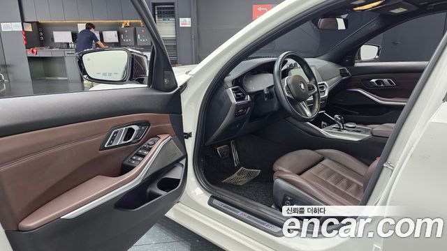 BMW 3 Series (G20) 330i M Sport 2019 — фото 10