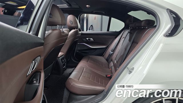 BMW 3 Series (G20) 330i M Sport 2019 — фото 12