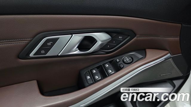BMW 3 Series (G20) 330i M Sport 2019 — фото 29