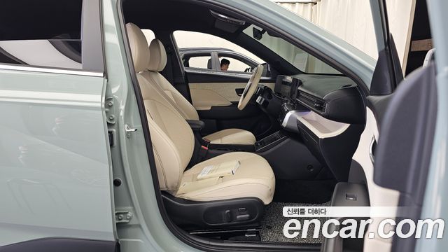 Hyundai Kona (SX2) Gasoline 2.0 2WD Inspiration 2025 — фото 11