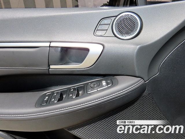 Hyundai Sonata The Edge (DN8) 2.0 Exclusive 2024 — фото 15