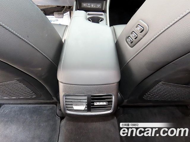 Hyundai Sonata The Edge (DN8) 2.0 Exclusive 2024 — фото 21