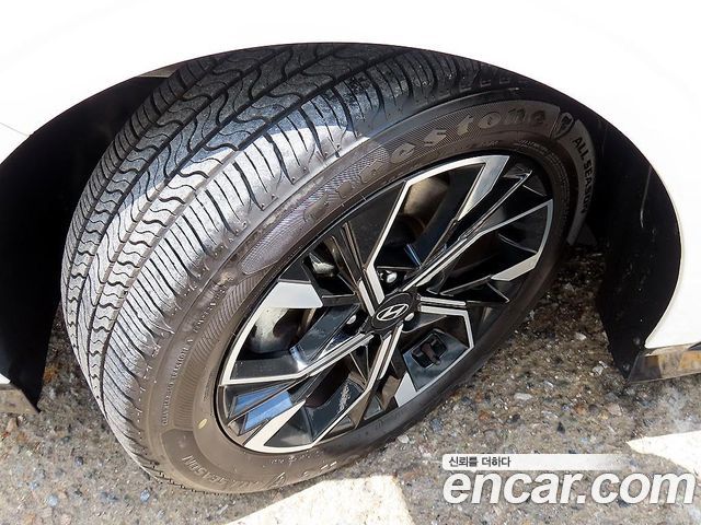 Hyundai Sonata The Edge (DN8) 2.0 Exclusive 2024 — фото 24